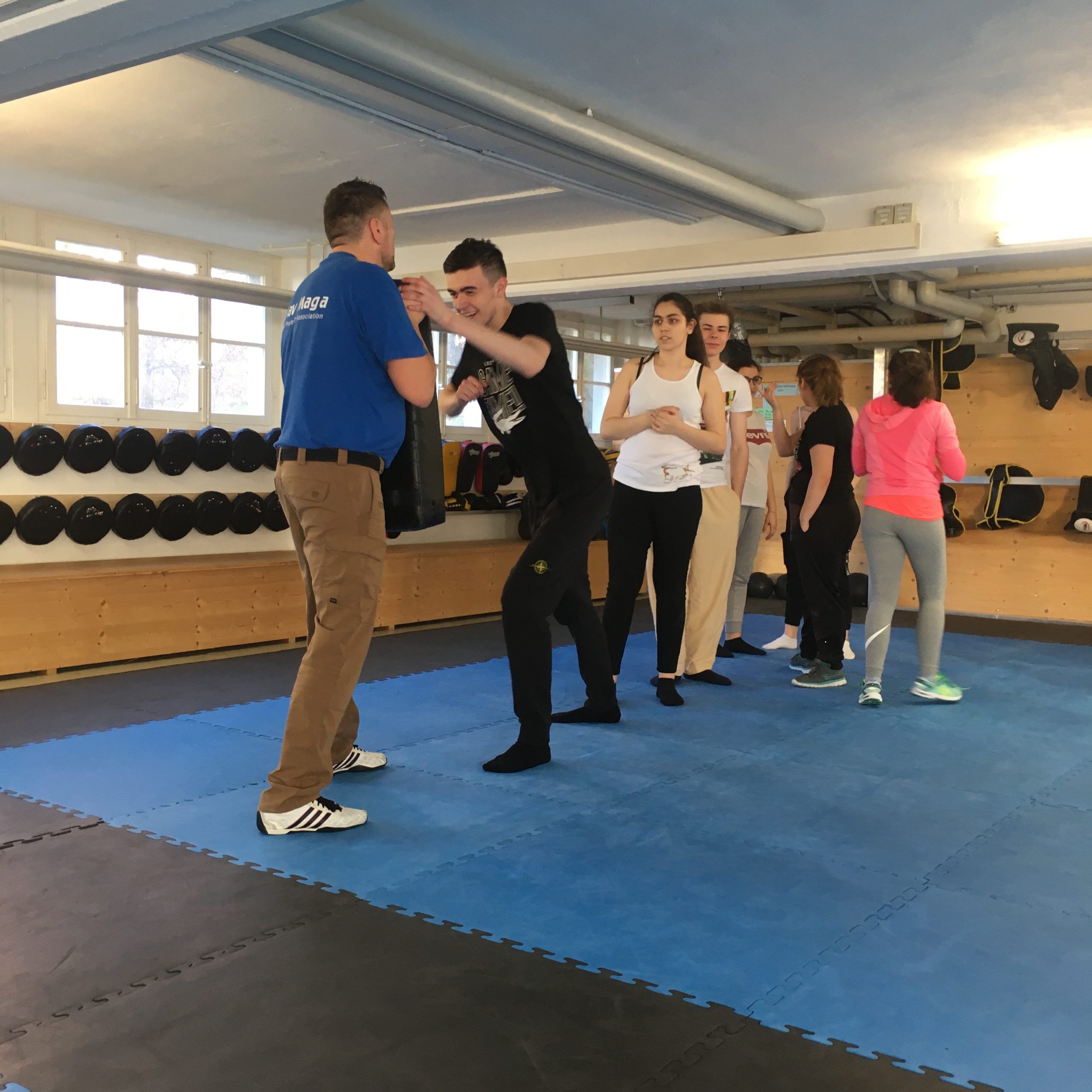 Boxtraining Projektwoche Integration mit allen Sinnen